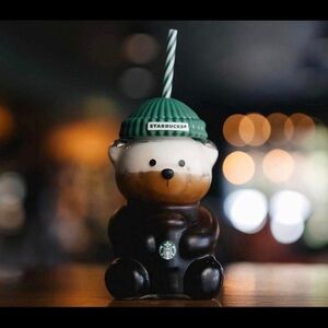 VIRAL 2025 STARBUCKS HOLIDAY BEARISTA GLASS COLD CUP 20 OZ LIMITED EDITION